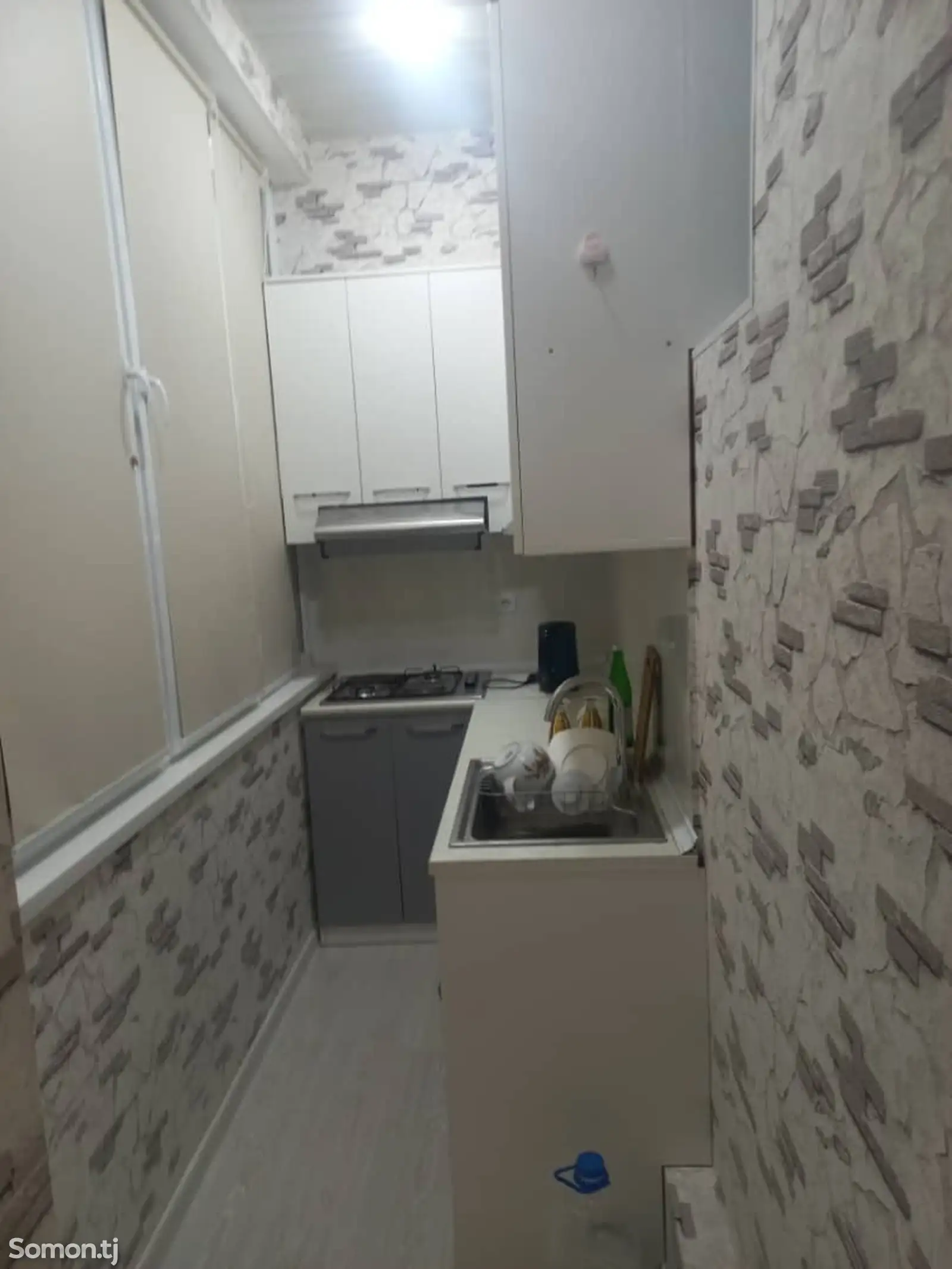 2-комн. квартира, 2 этаж, 50м², Универмаг-9