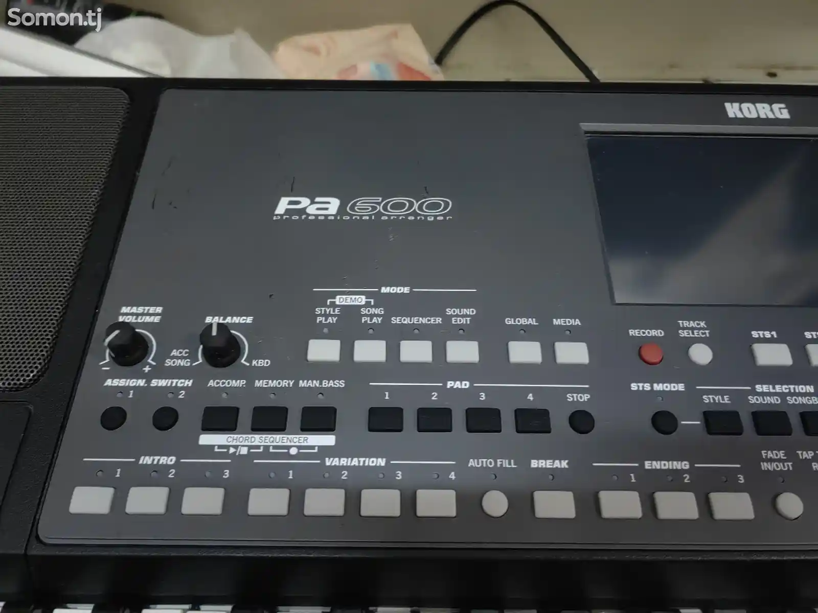 Синтезатор Korg pa 600-6