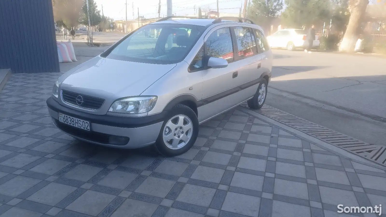 Opel Zafira, 2000-1