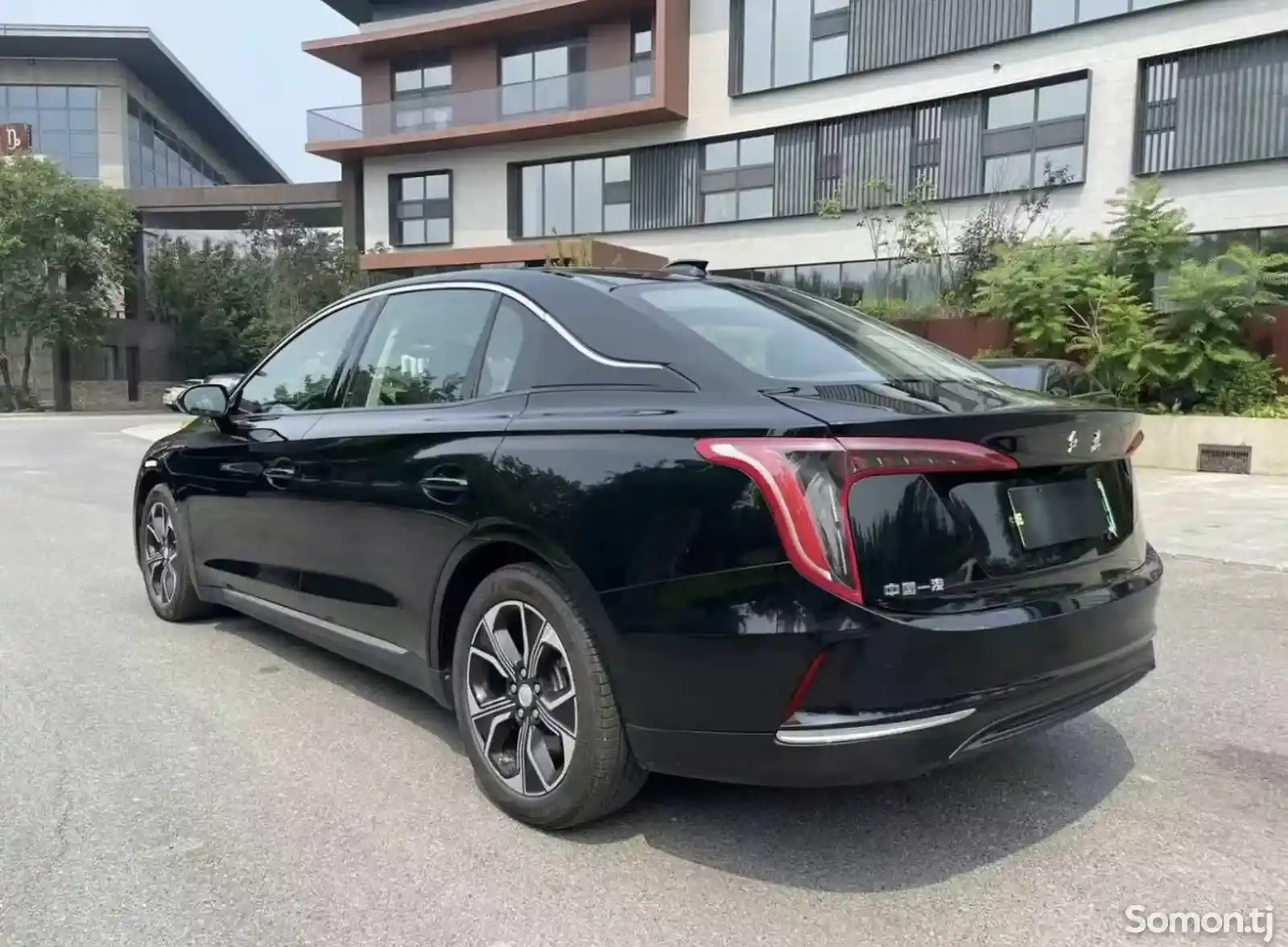 Hongqi E-QM5, 2021-6