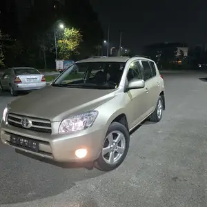 Toyota RAV 4, 2008