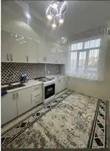 2-комн. квартира, 3 этаж, 80м², Меҳргон-4