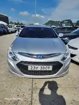 Hyundai Sonata, 2014-10