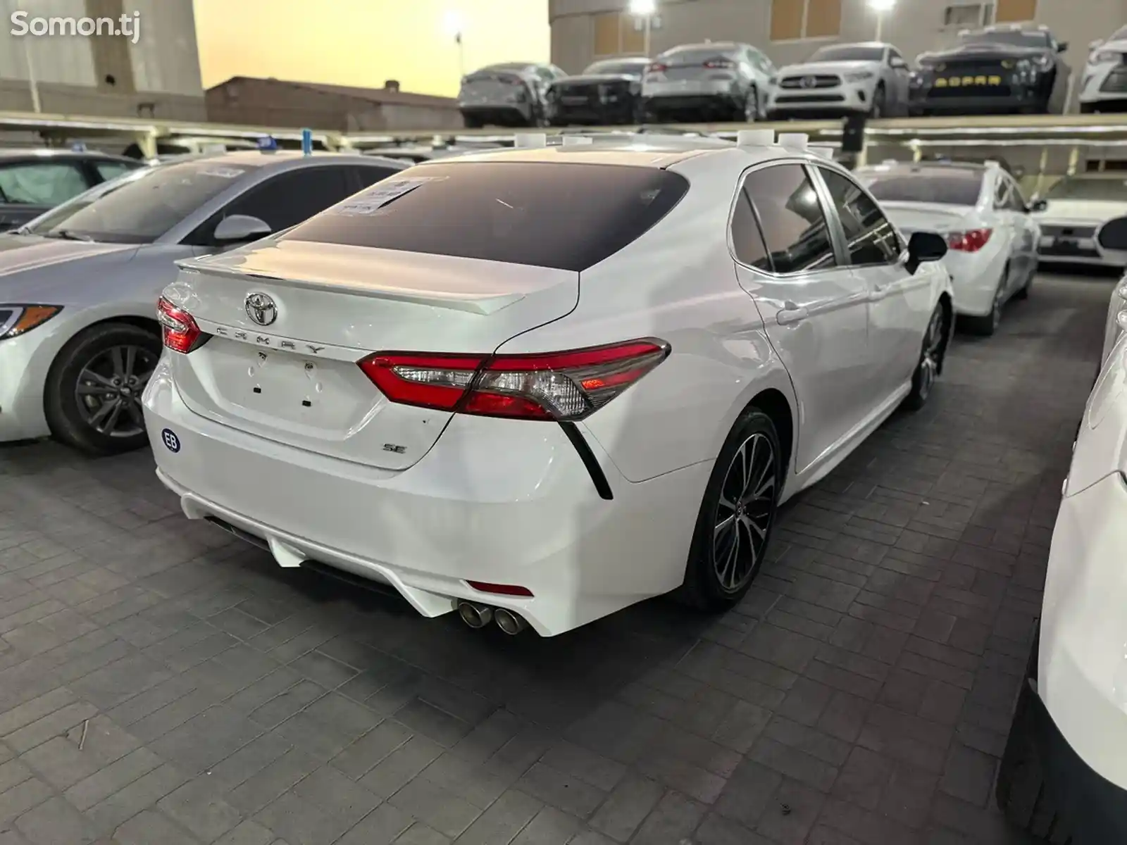 Toyota Camry, 2018-3