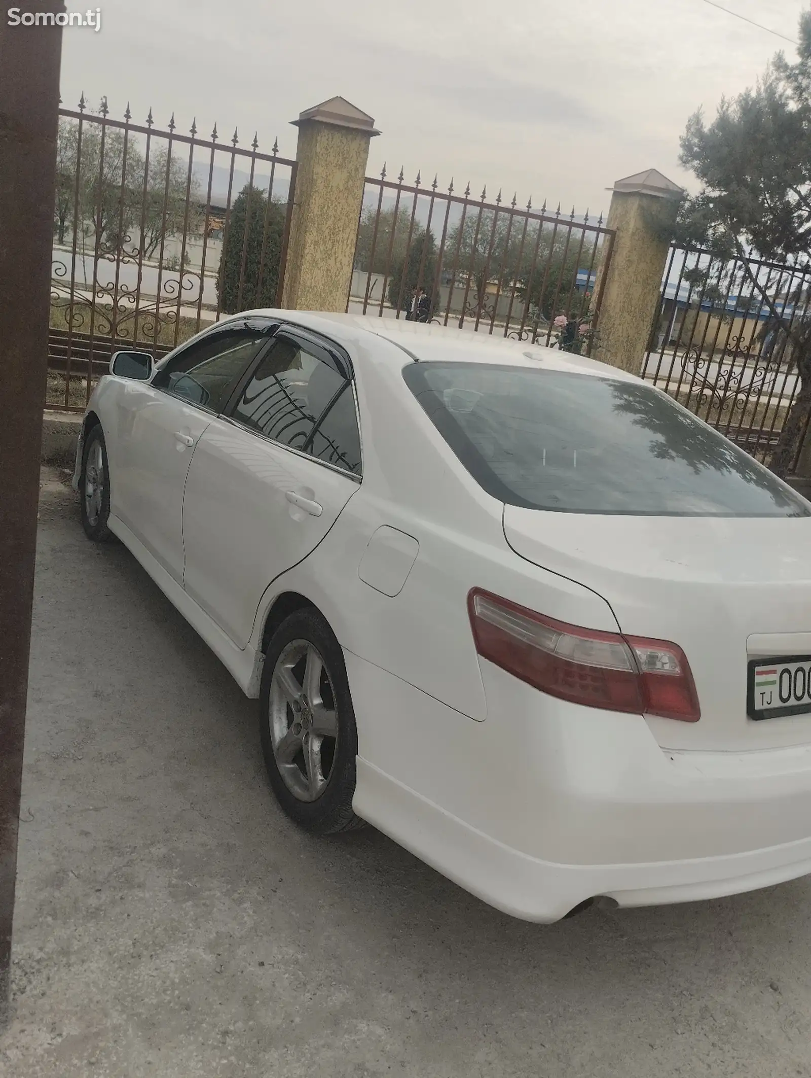 Toyota Camry, 2011-1