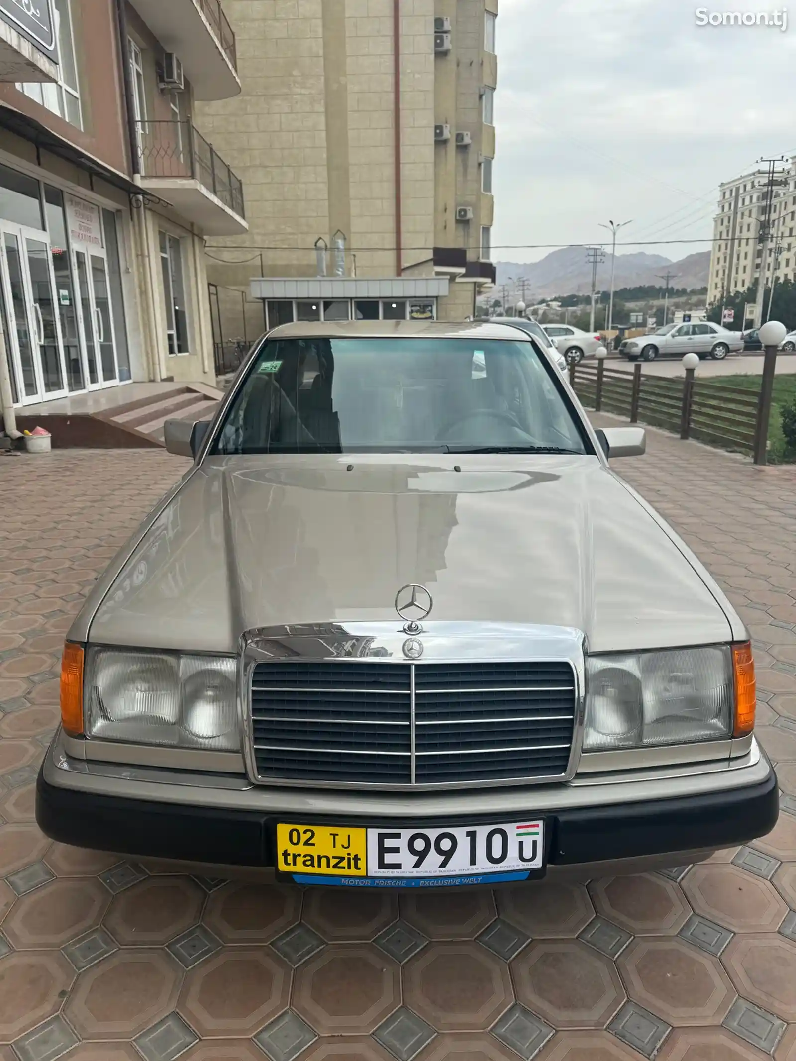 Mercedes-Benz E class, 1992-1