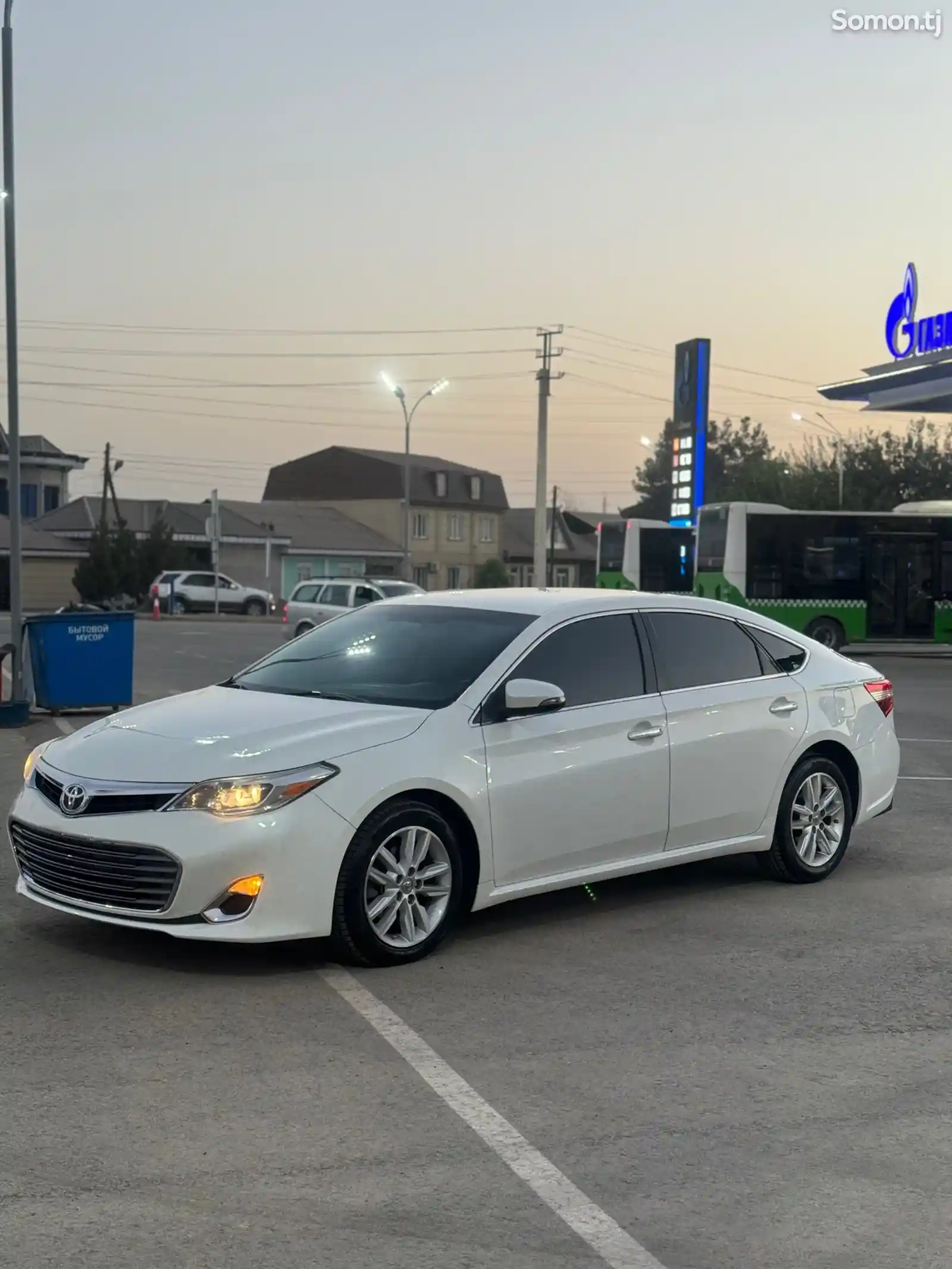 Toyota Avalon, 2015-3