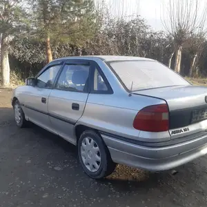 Opel Astra F, 1992