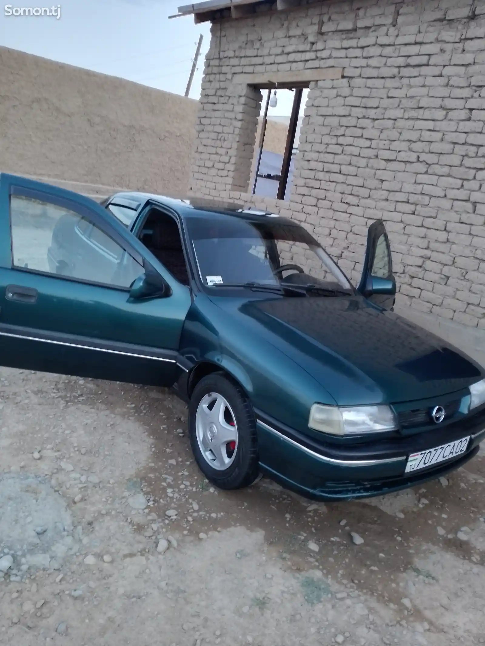 Opel Vectra A, 1995-3