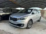 Kia Carnival, 2015-4