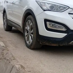 Hyundai Santa Fe, 2013