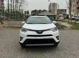 Toyota RAV 4, 2016-3