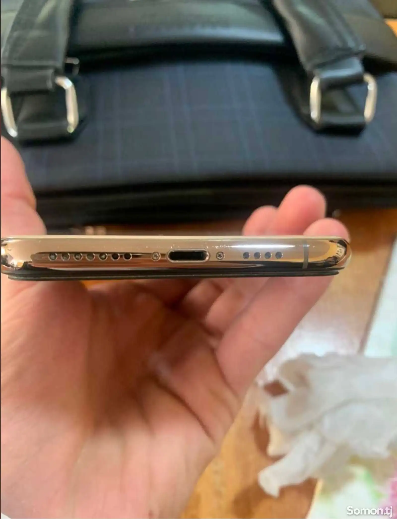 Apple iPhone Xs Max, 64 gb, Gold-3