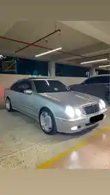 Mercedes-Benz E class, 2001-3