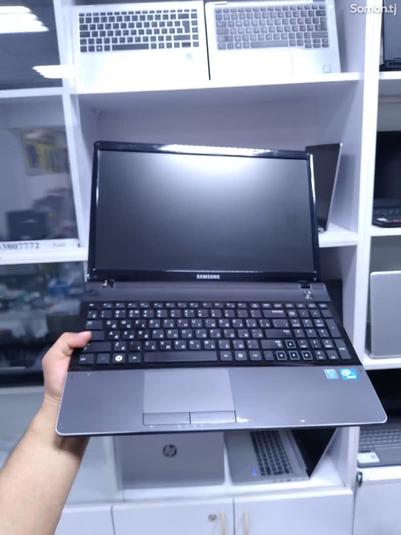 Ноутбук Samsung E300-1