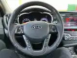 Kia K5, 2010-12