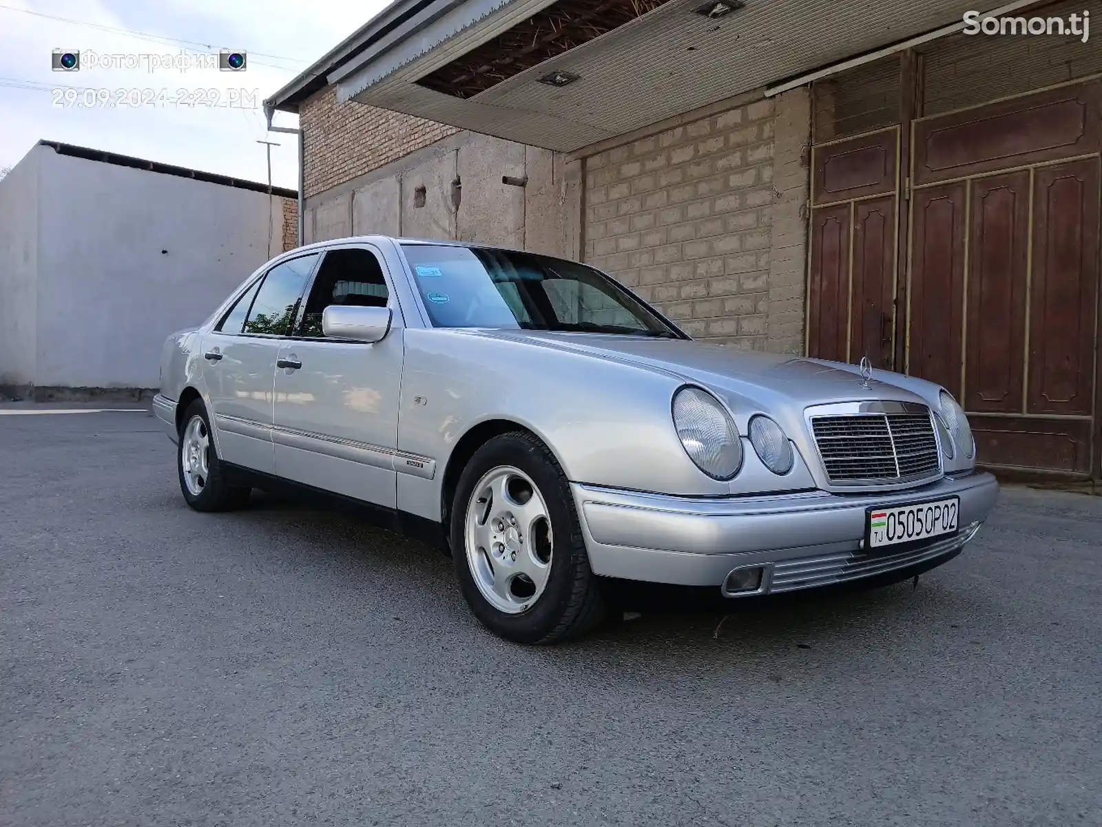 Mercedes-Benz E class, 1998-3