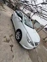 Hyundai Sonata, 2011-3