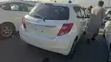 Toyota Vitz, 2014-4