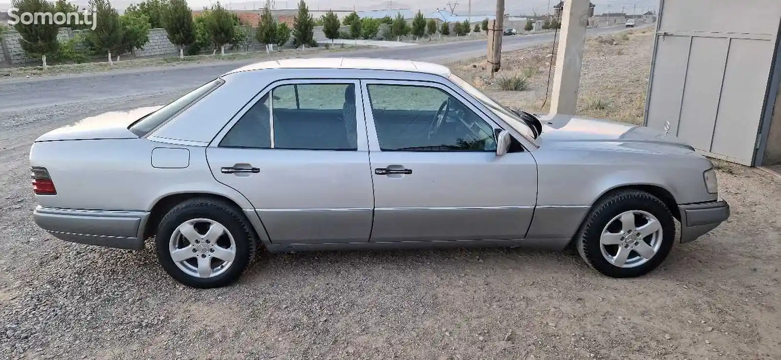 Mercedes-Benz W124, 1995-3