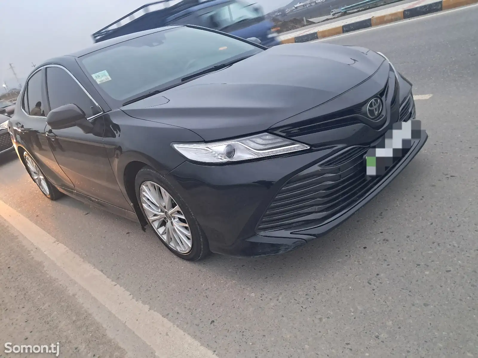 Toyota Camry, 2019-1