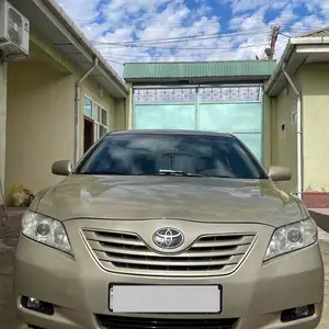 Toyota Camry, 2009