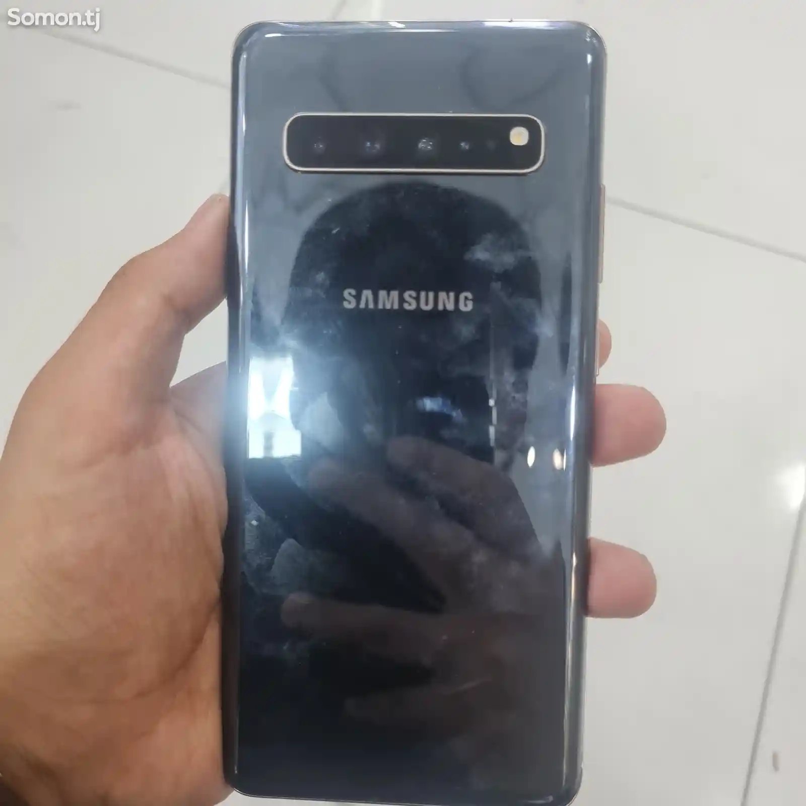 Samsung Galaxy S10 5G Vietnam-2