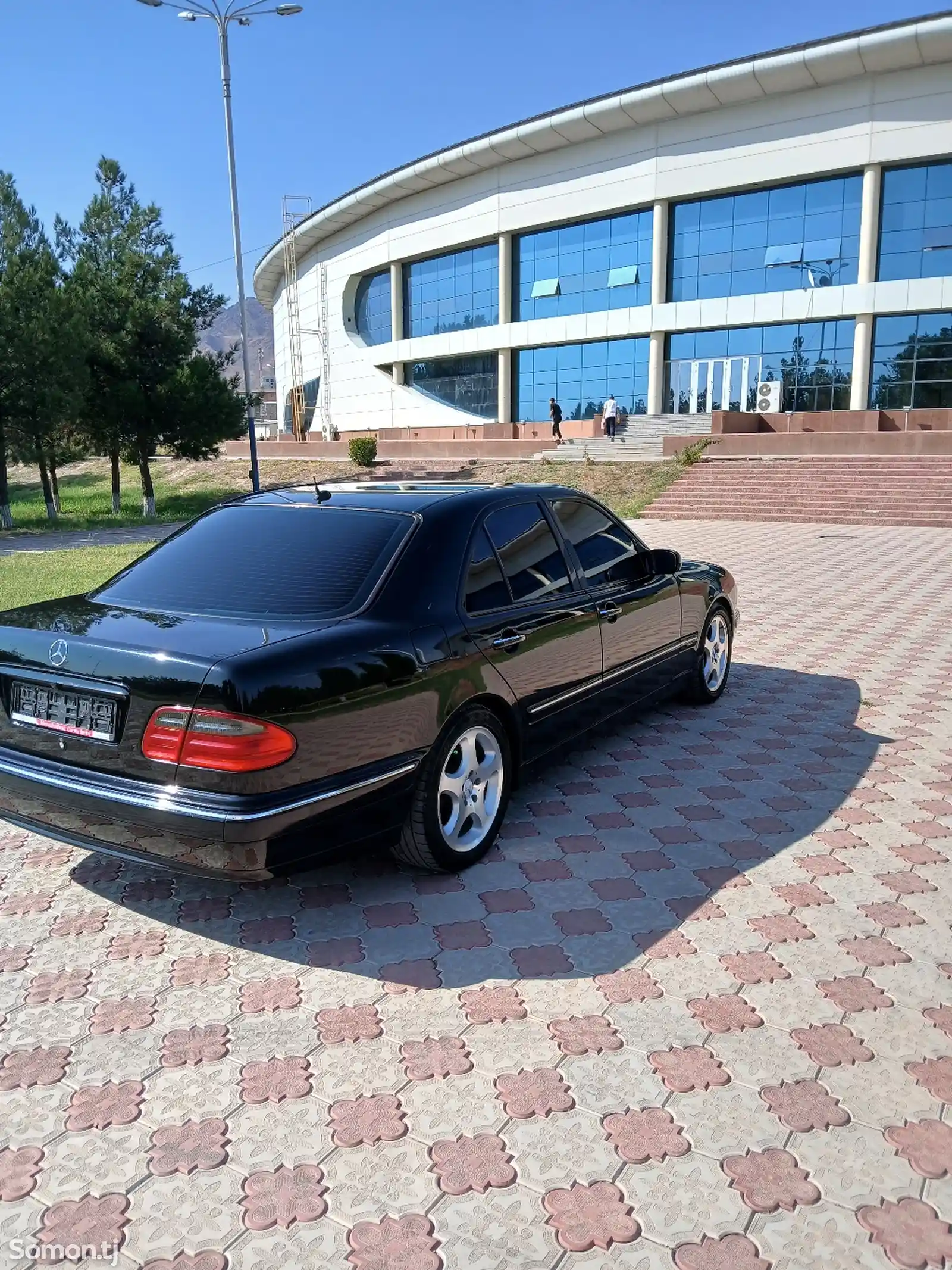 Mercedes-Benz E class, 2001-3