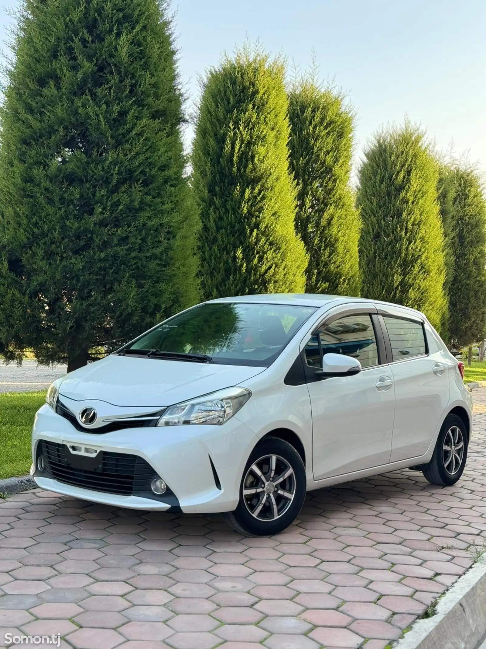 Toyota Vitz, 2015-1