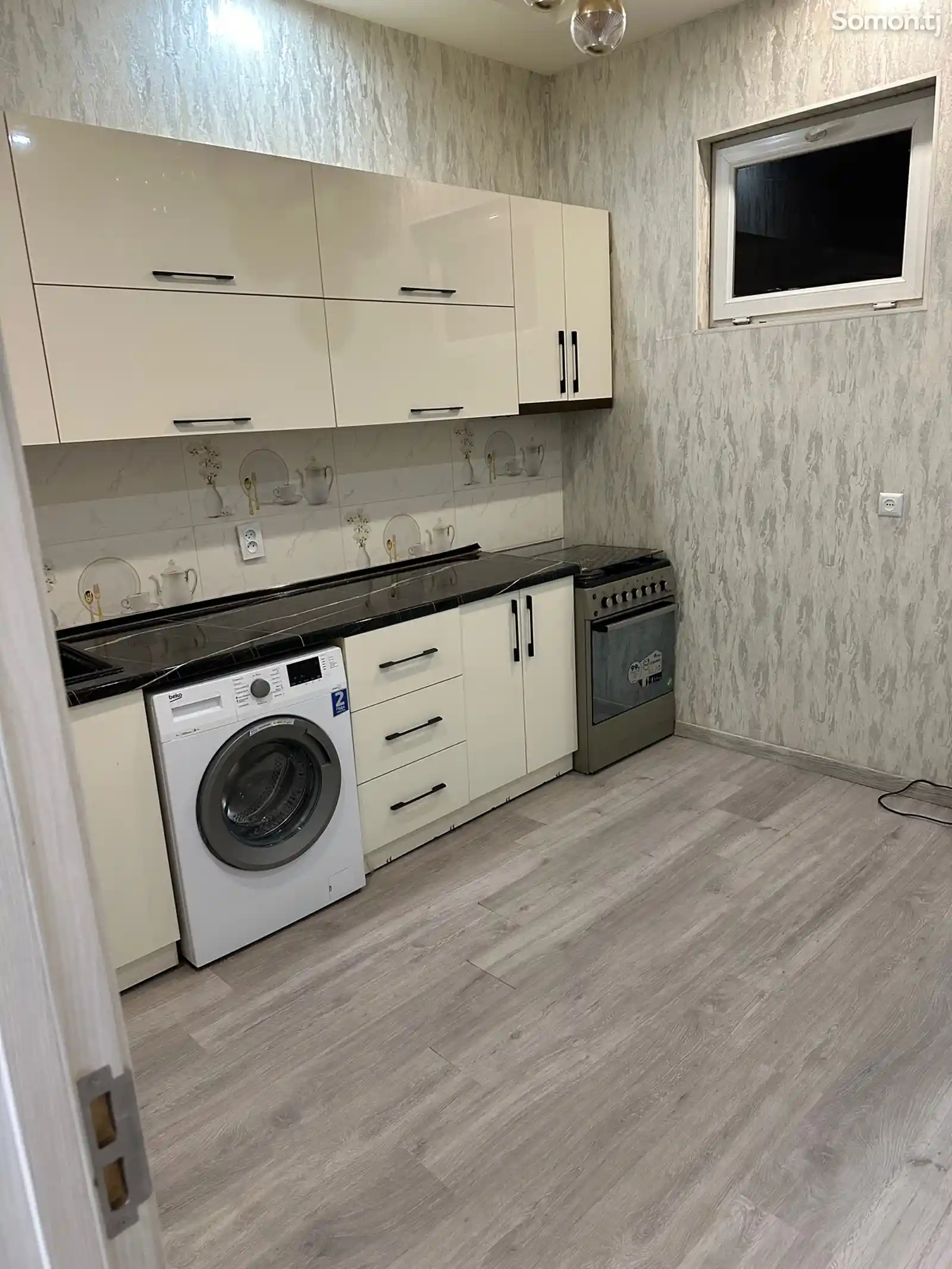 2-комн. квартира, 5 этаж, 87м², Профсоюз-16