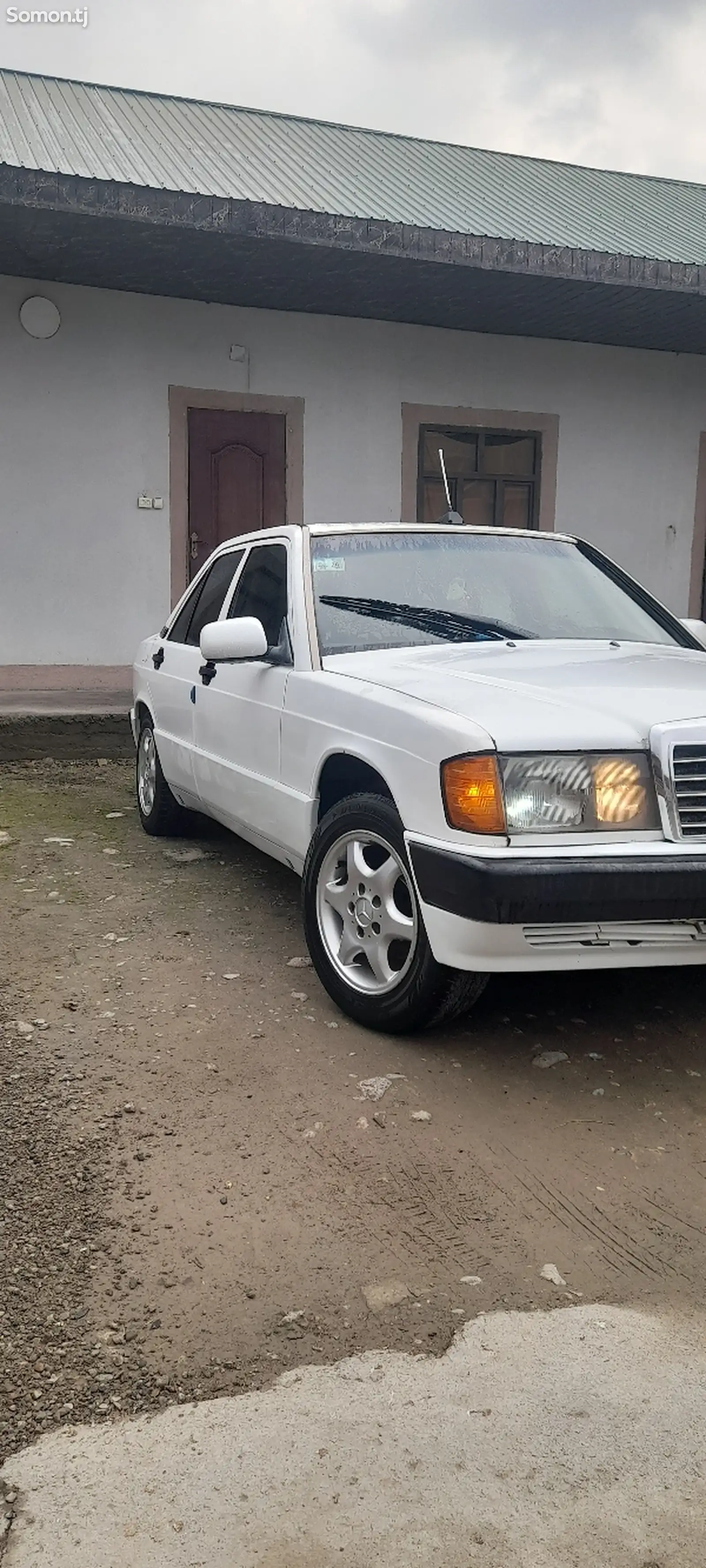 Mercedes-Benz W201, 1992-1