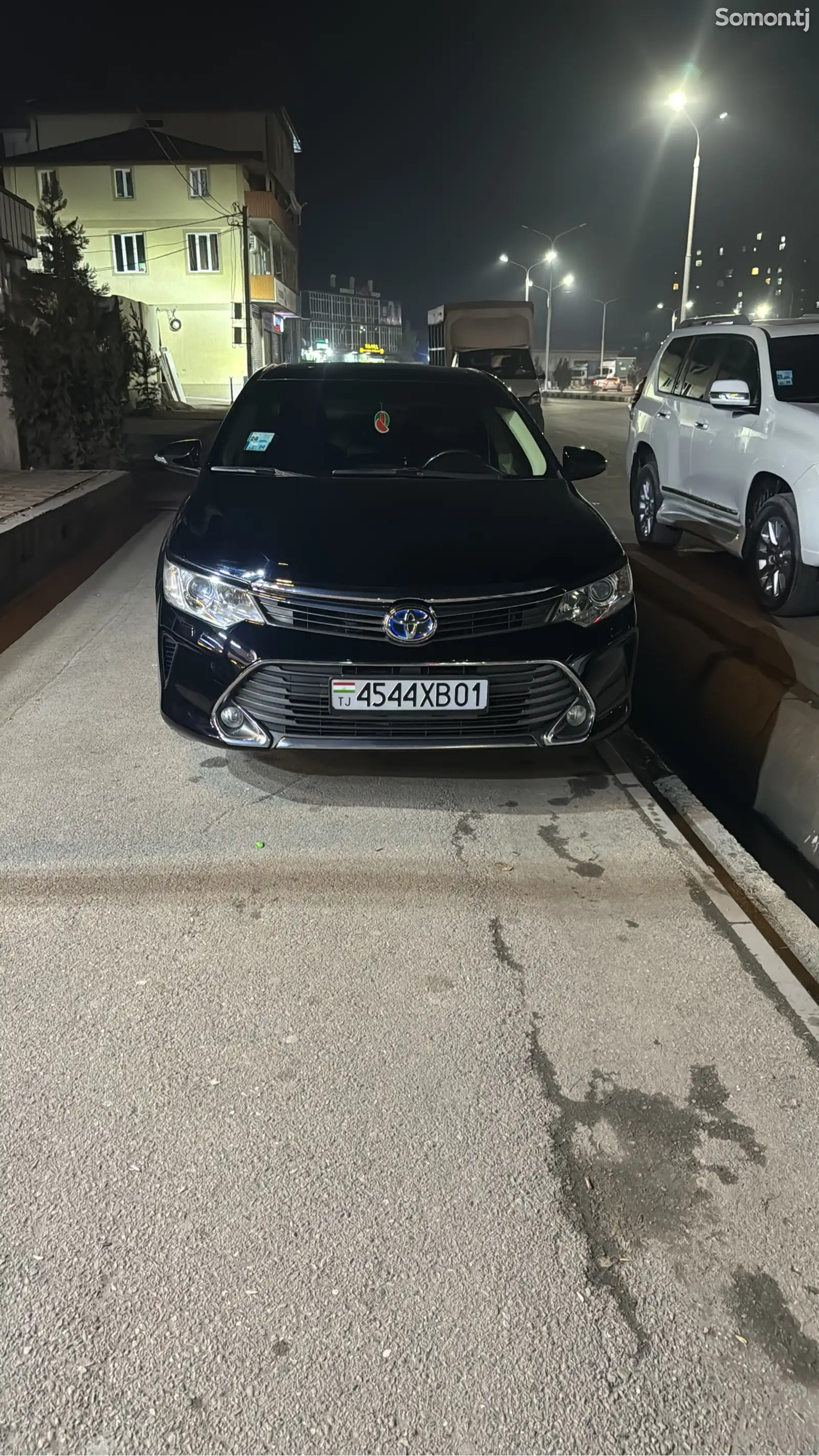 Toyota Camry, 2016-1