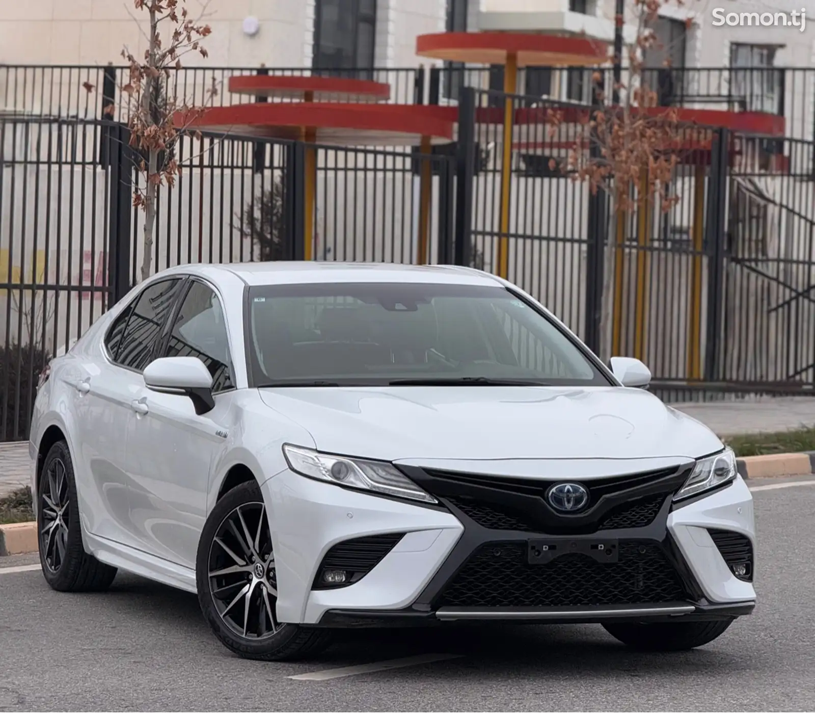 Toyota Camry, 2021-1