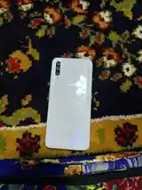 Samsung Galaxy A50-3