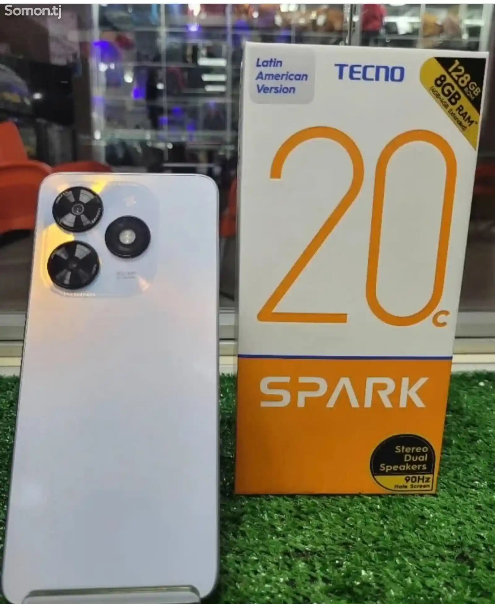 Tecno Spark 20C 16/128Gb white-2
