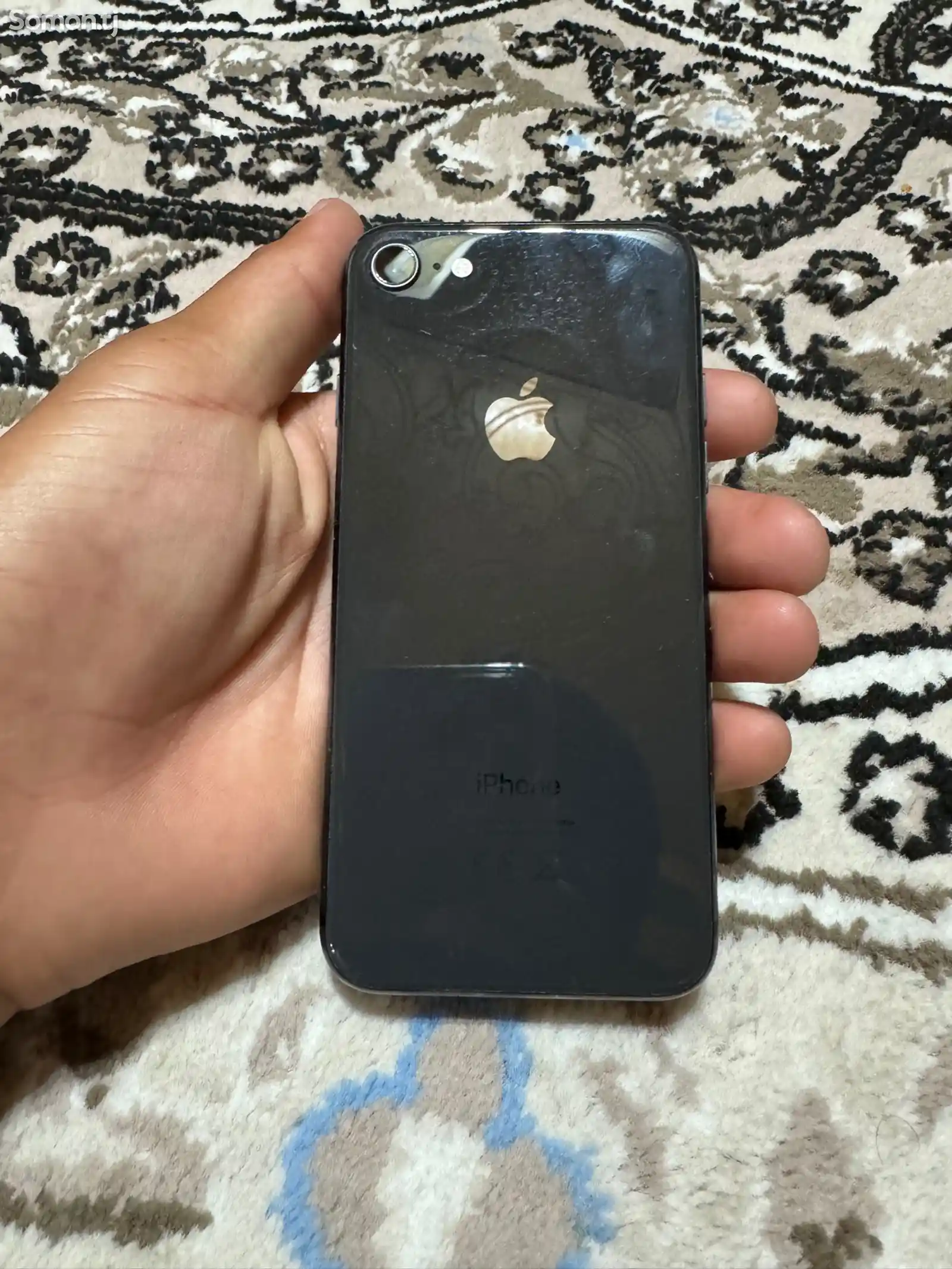 Apple iPhone 8, 64 gb, Silver-1