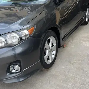 Toyota Corolla, 2012