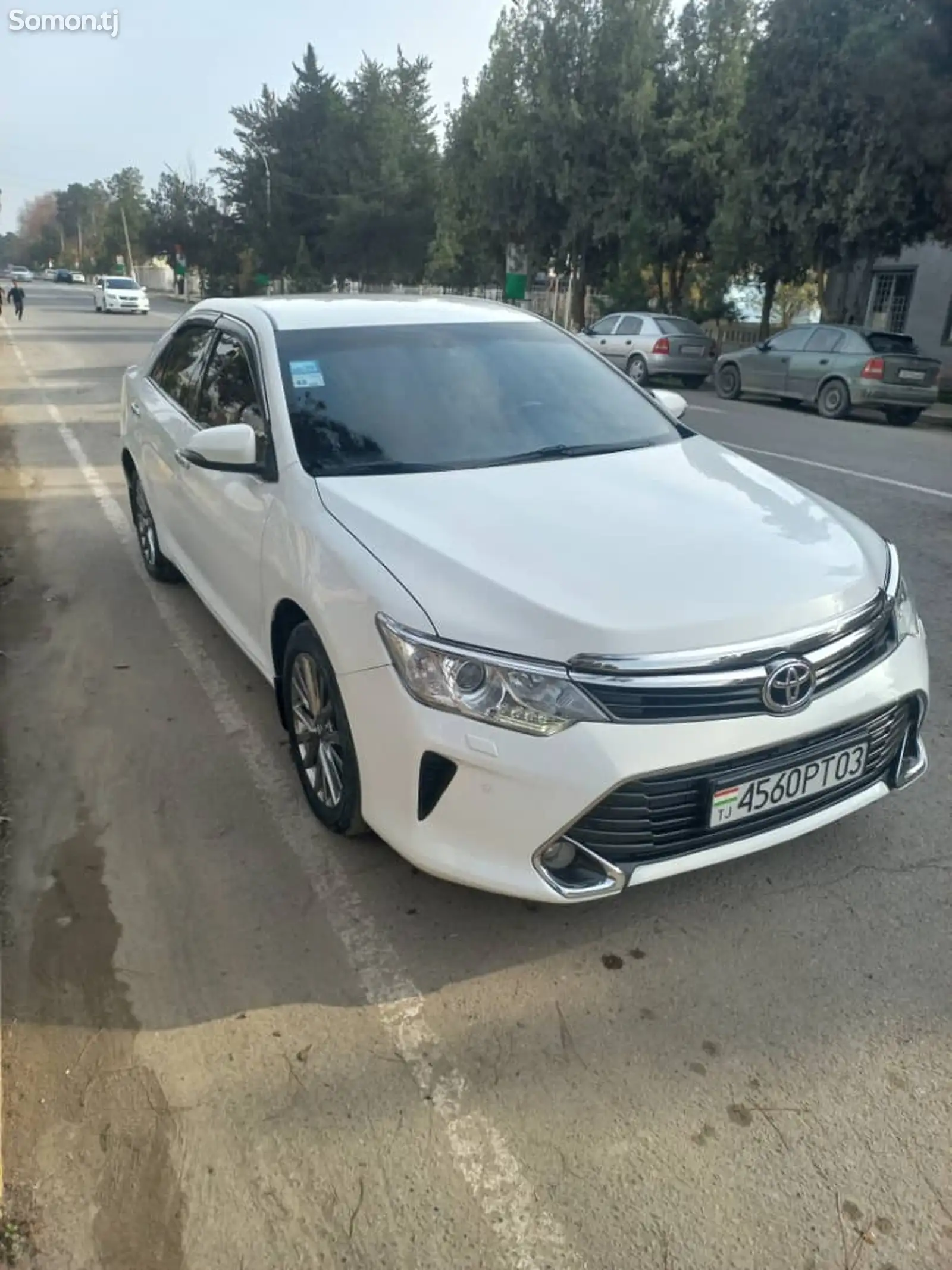 Toyota Camry, 2016-1