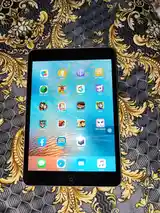 Планшет Apple iPad mini-2