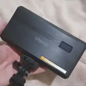 Прожектор для видеокамеры