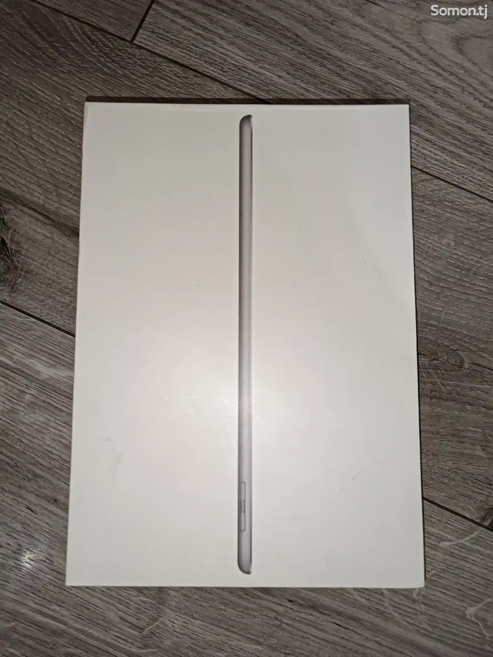 Планшет Apple iPad 7-1