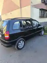 Opel Zafira, 2000-2