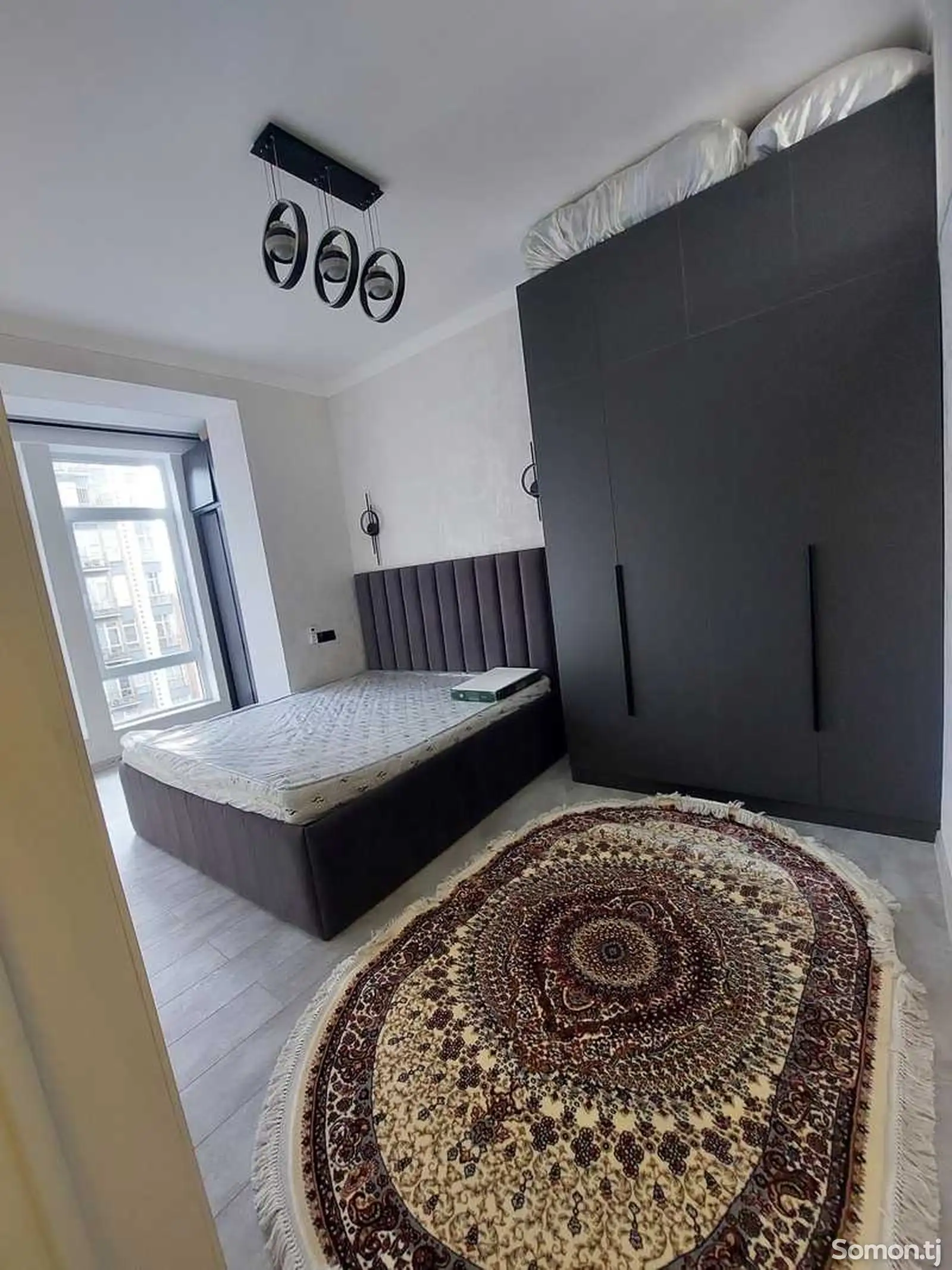 3-комн. квартира, 11 этаж, 70м², Овир-1