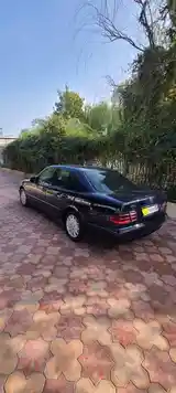 Mercedes-Benz E class, 1999-4