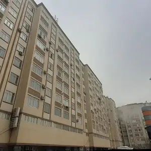 3-комн. квартира, 4 этаж, 85 м², 18 микрорайон