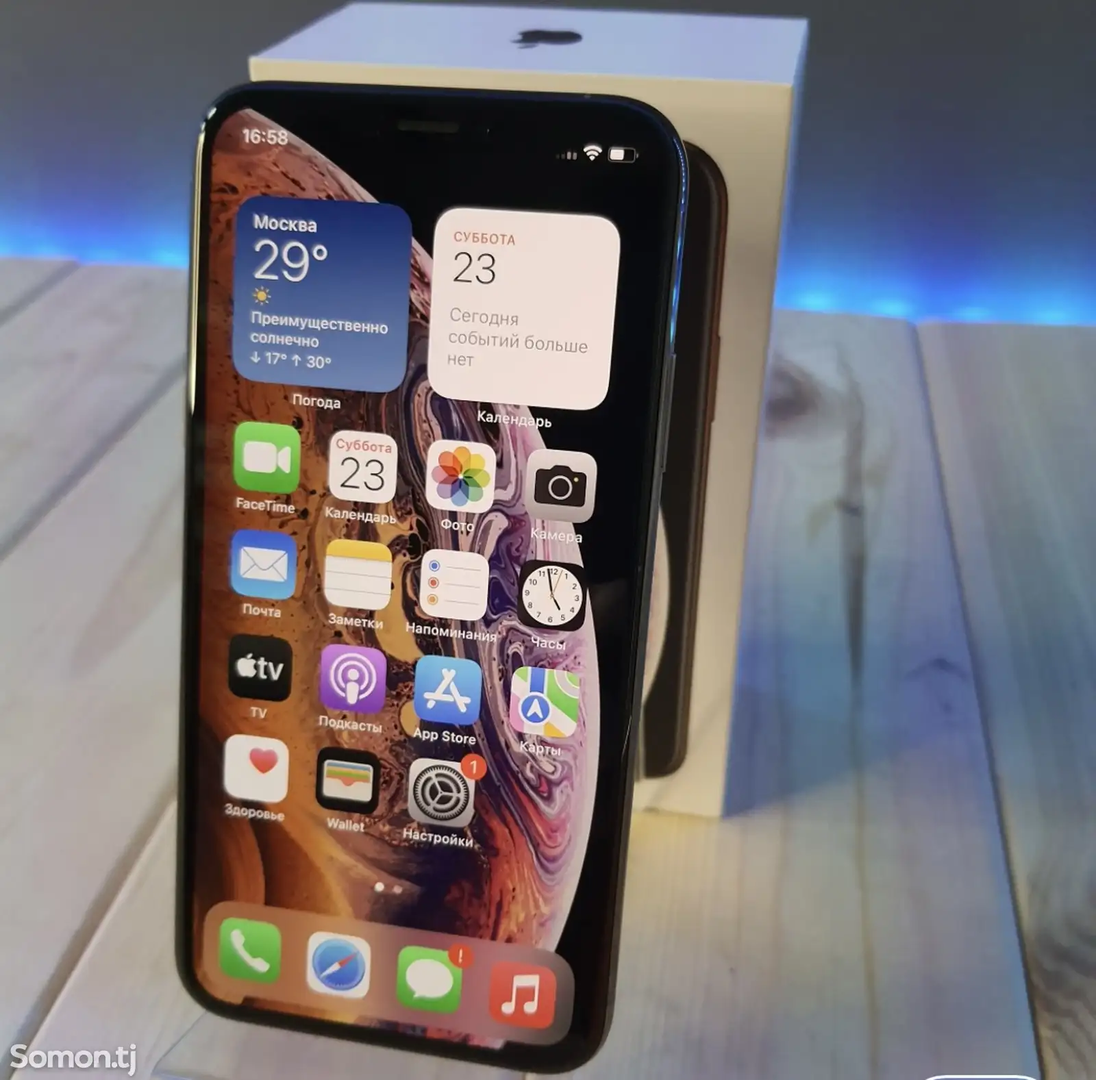 Apple iPhone Xs, 256 gb, Gold-1