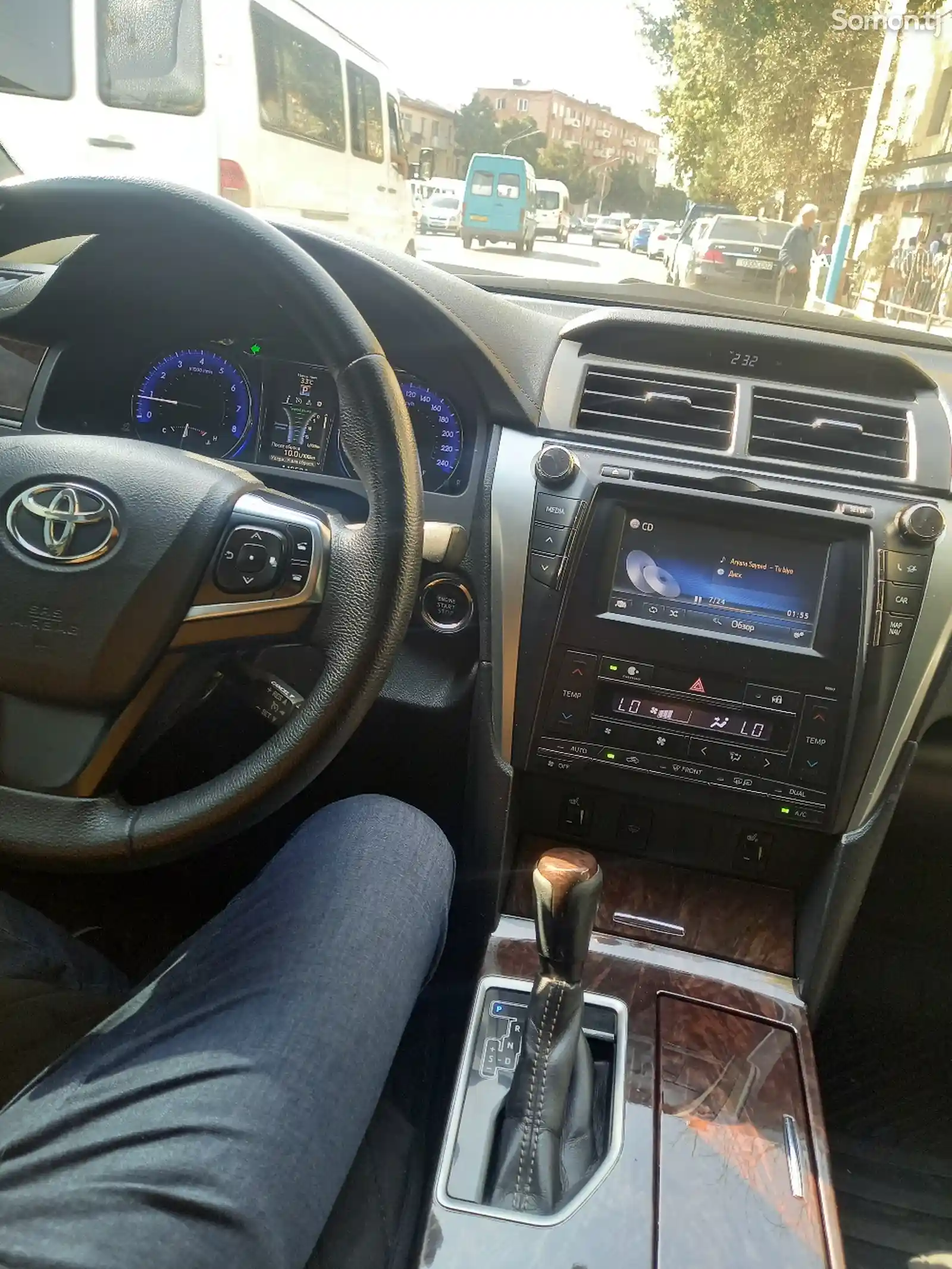 Toyota Camry, 2016-3