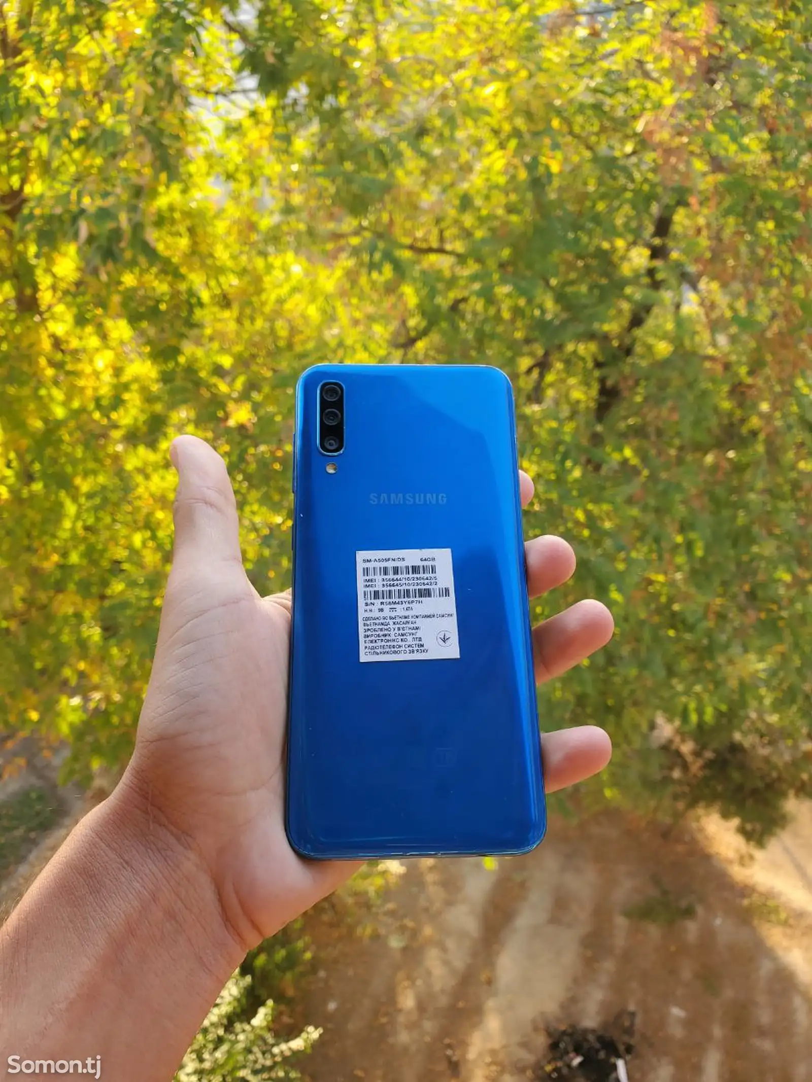 Samsung Galaxy A50-1