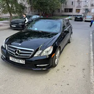 Mercedes-Benz E class, 2012