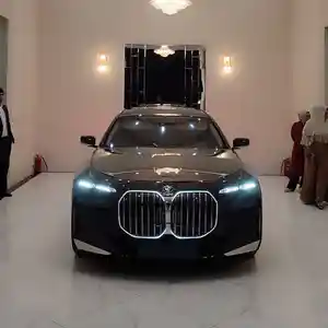 BMW 7 series, 2024